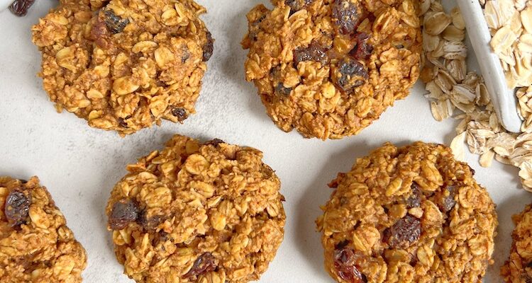 Pumpkin Oatmeal Raisin Cookies